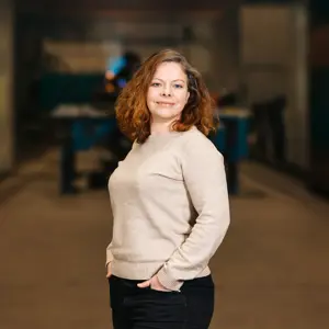 Professionella porträtt till Maku Stål